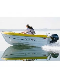 Barco pequeño Dipol D-400...