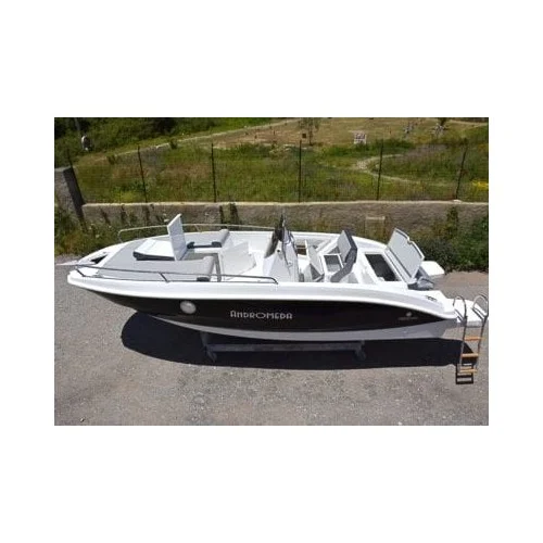 Barco con cabina Orizzonti Andromeda-c