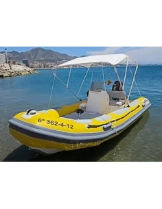 Barco pequeño de recreo... 2