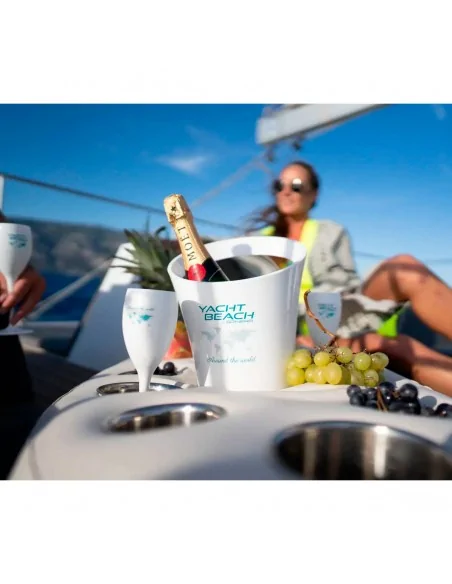 Combo para fiesta Yachtbeach 8 copas y 1 cubo