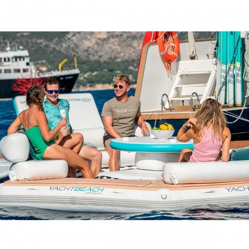 Plataforma inflable para barcos...