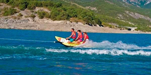 ¿Estás pensando en comprar un flotador de arrastre para barcos? Aquí tienes todo lo que debes saber