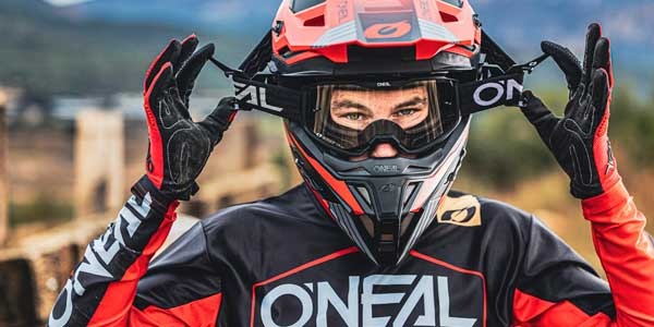 O’Neal. Accesorios y protecciones para Motocross, Enduro y MTB